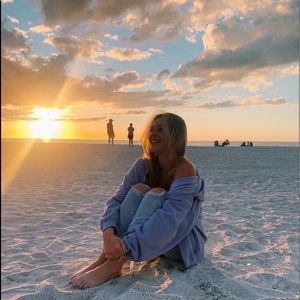 Meet your Posher, Ella